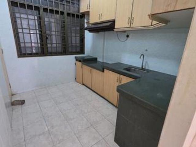 Apartment for sale in Barat Daya, George Town