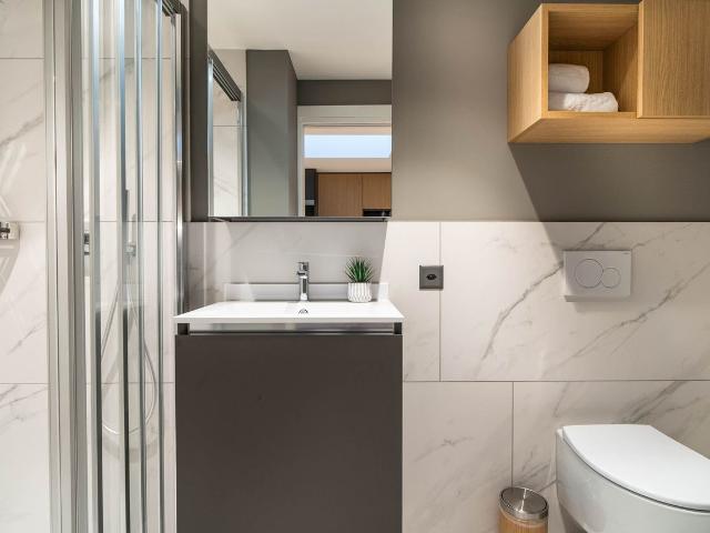 Apartment mieten in Einigen, Zürich