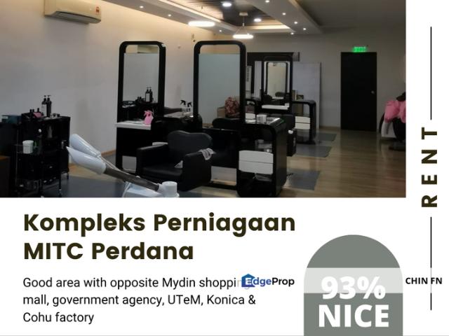 Shop for rent in Malaka