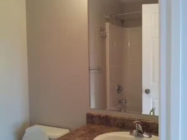Condo for rent in Dawson Creek, British Columbia