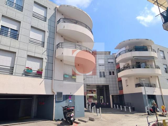 Garage vente à Nice