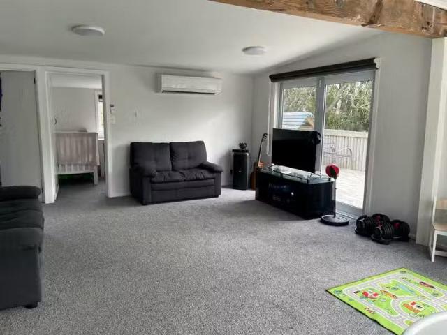 House for rent in Taranaki