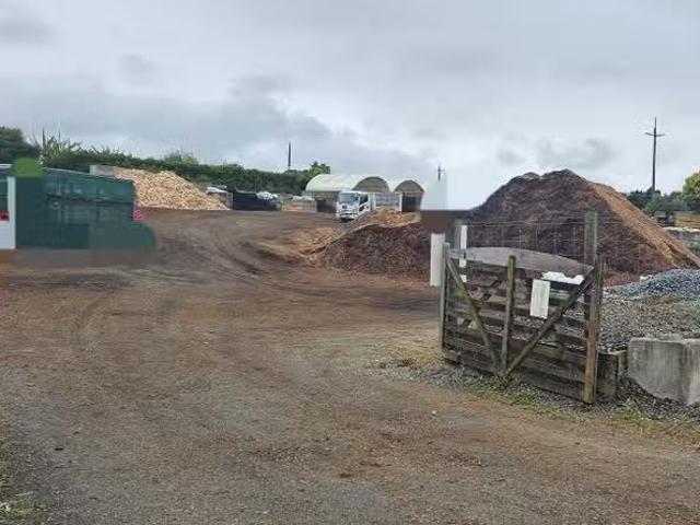 House for rent in Awhitu, Oroua County