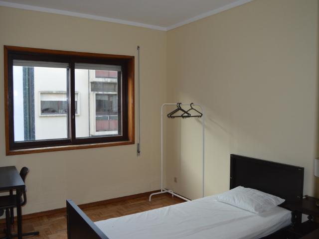 Quarto alugar em Porto