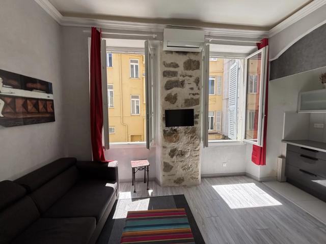 Appartement vente à Carré d'Or, Nice