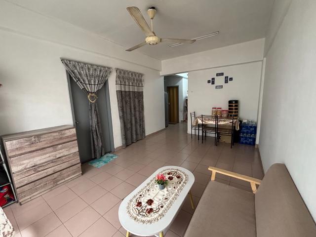 Flat for sale in Petaling, Subang Jaya
