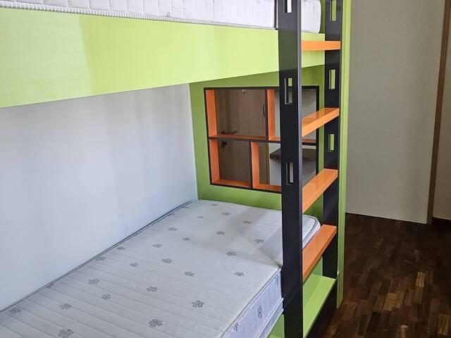 Room for rent