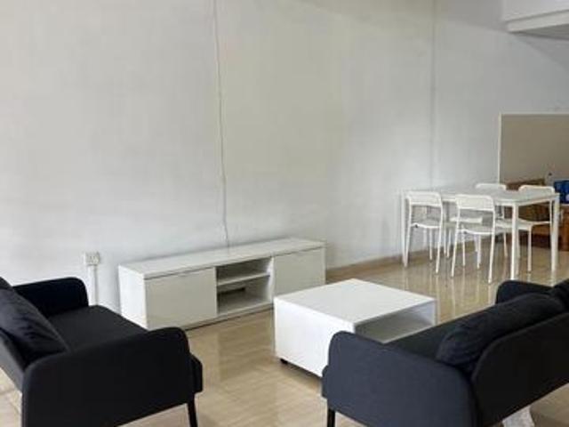 Terraced House for sale in Malaka