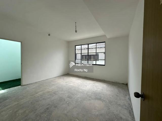 Residential House for sale in Johore Bahru, Johor