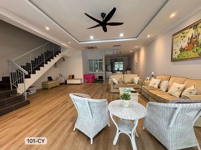 Terraced House for sale in Alam Impian, Selangor