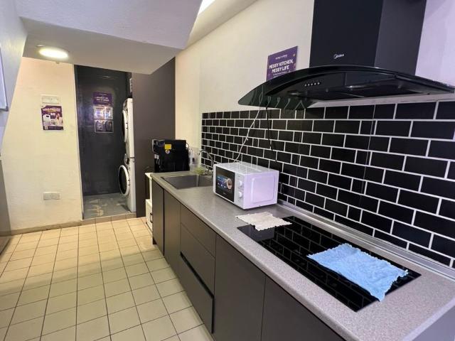 Room for rent in Petaling, Damansara Damai