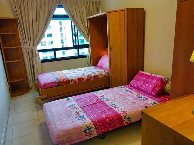 Room for rent