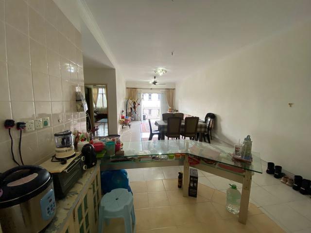 Apartment for rent in Tanjong Sepat, Selangor