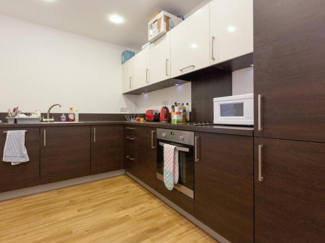 Room for rent in Bromley-by-Bow, Poplar Grove