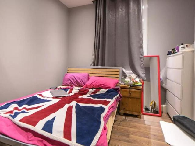 Room for rent in Kentish Town, Greater London