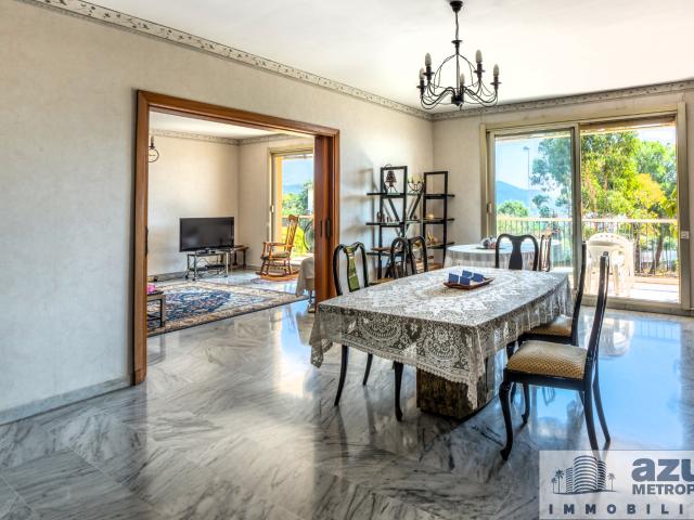 Bureau vente à Nice