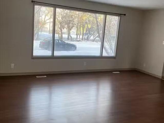 Condo for rent in Wedgewood, Alberta