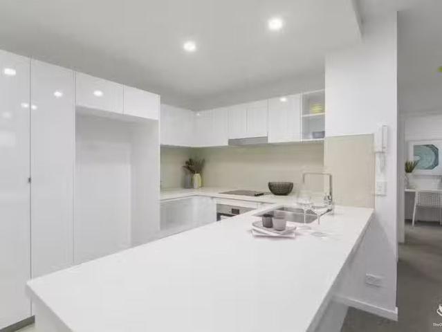 Apartment for rent in Toombul, Queensland