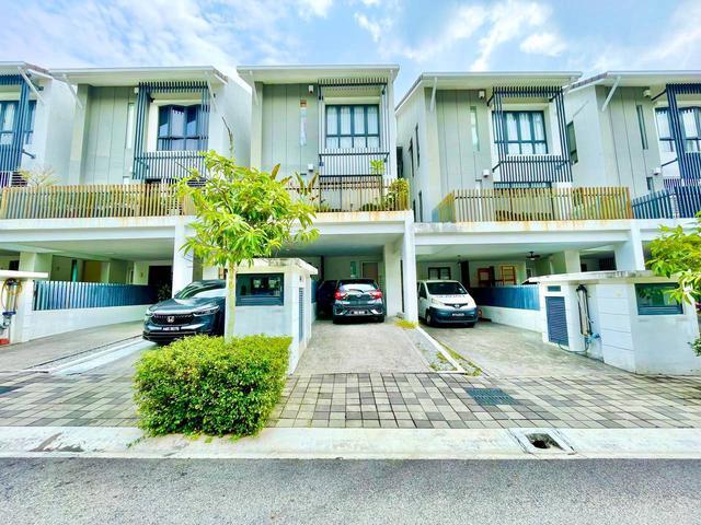 Townhouse for sale in Kajang, Langat