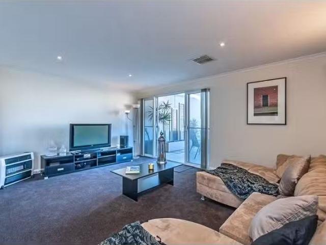 Condo for rent in Leederville, Western Australia