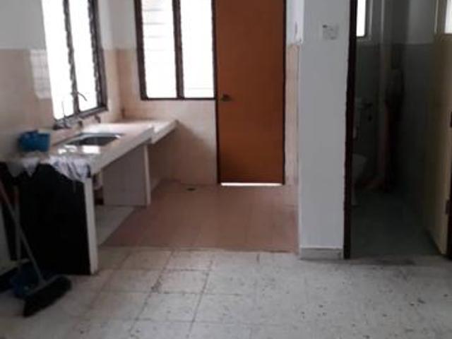 Apartment for sale in Puchong, Majlis Bandaraya Subang Jaya