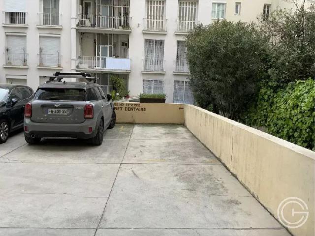 Garage location à Nice