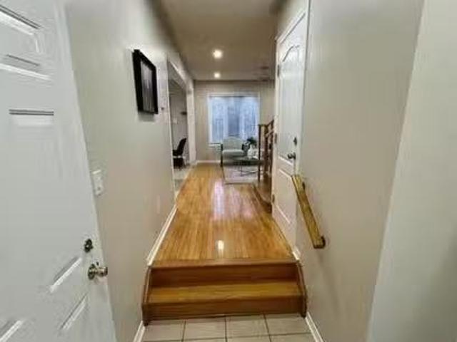 House for rent in Georgina, Ontario
