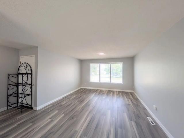 Apartment for rent in Thorncliffe, Calgary