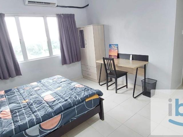 Room for rent in Petaling, Damansara Damai