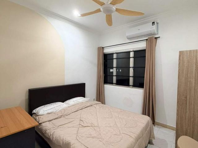 Room for rent in Petaling, Damansara Damai