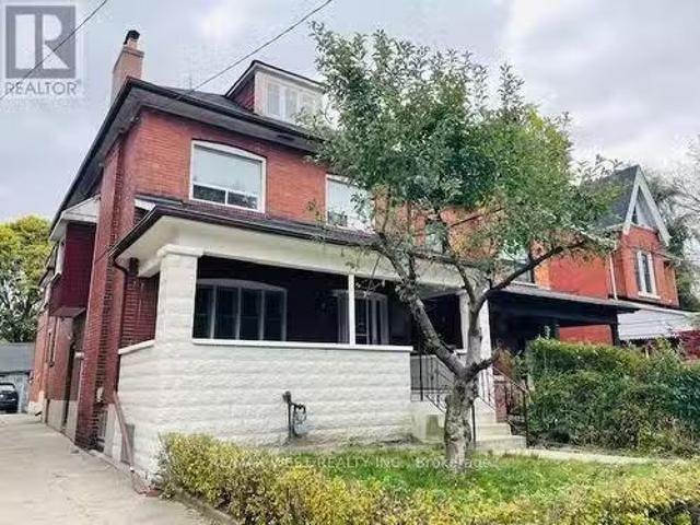 House for rent in Woburn, Ontario