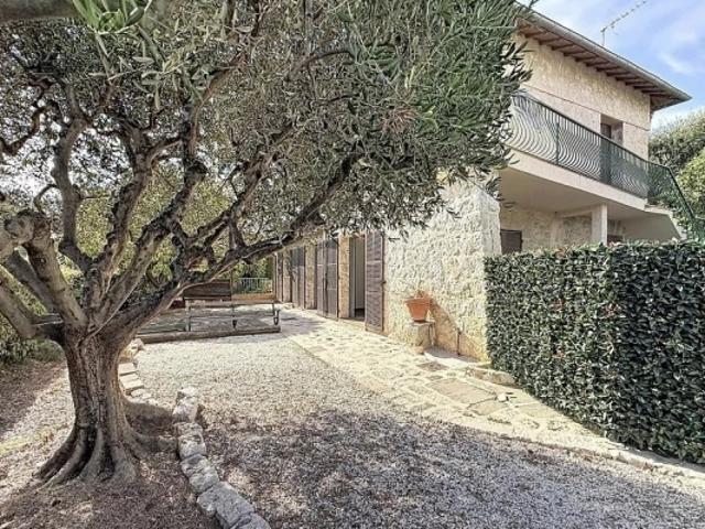 Maison vente à Nice, Alpes-Maritimes
