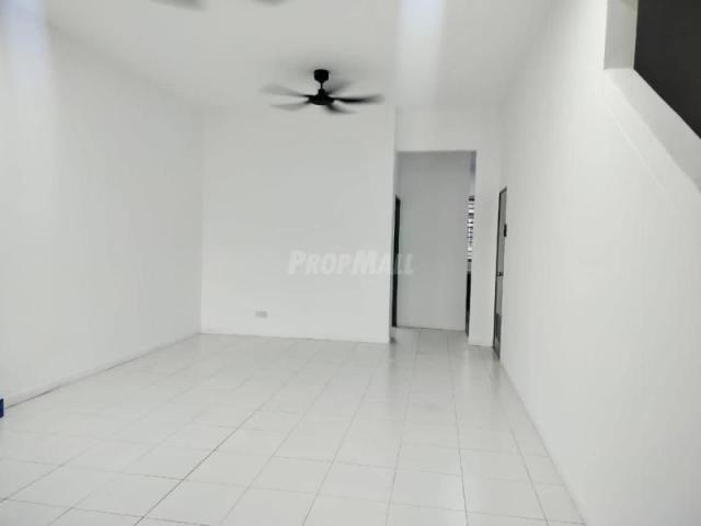 House for rent in Petaling, Alam Impian