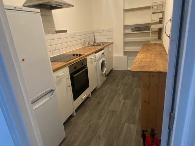 Apartment for rent in Highbury, Greater London
