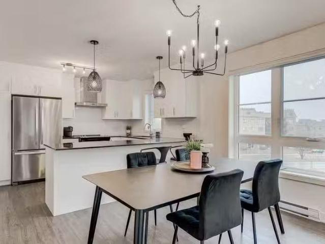 Condo for rent in Laval, Quebec