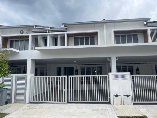 Terraced House for rent in Sendayan Village, Negeri Sembilan