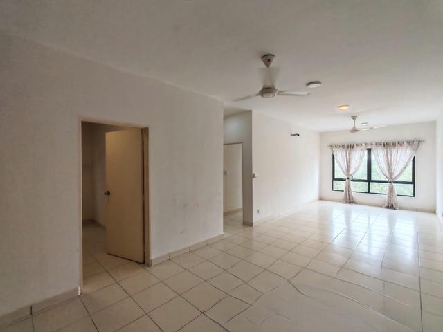 Apartment for sale in Tanjong Sepat, Selangor