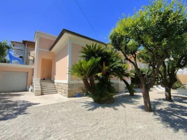 Maison vente à France métropolitaine, Nice