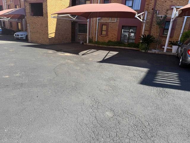 Townhouse for sale in Ekurhuleni, Gauteng