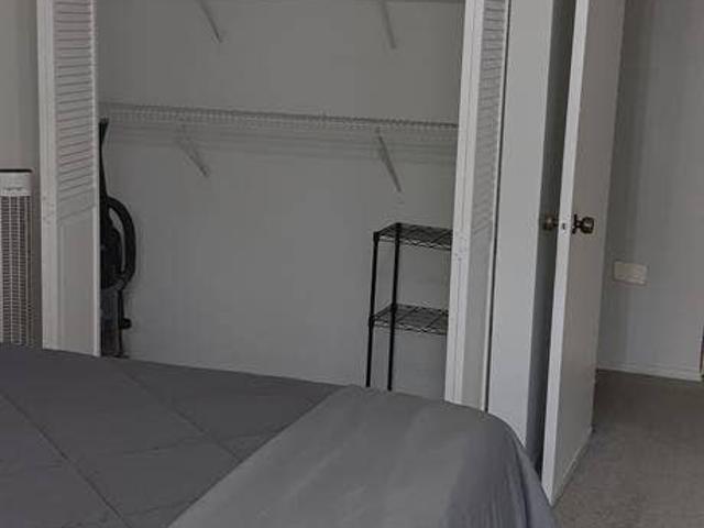 Room for rent in Pompano Beach, Florida