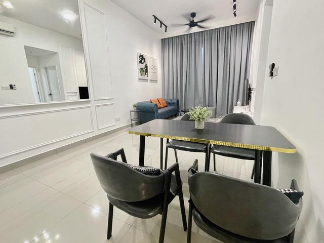 Condominium for rent in Malaka