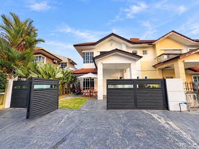 Residential House for sale in Bandar Baru Bangi, Majlis Perbandaran Kajang