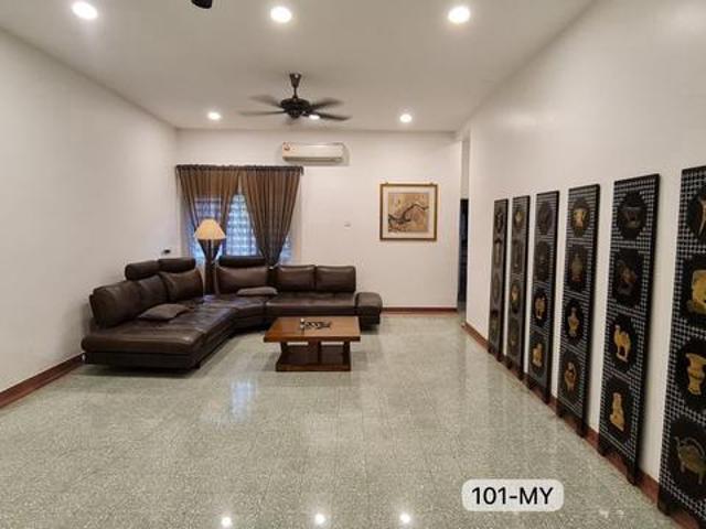 Bungalow for rent in Bandaraya Klang, Klang