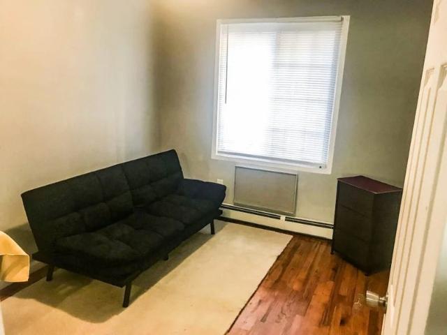 Room for rent in Kingsbridge Heights, New York