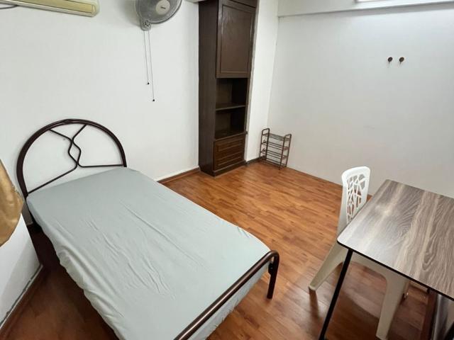 Room for rent in Petaling, Damansara Damai