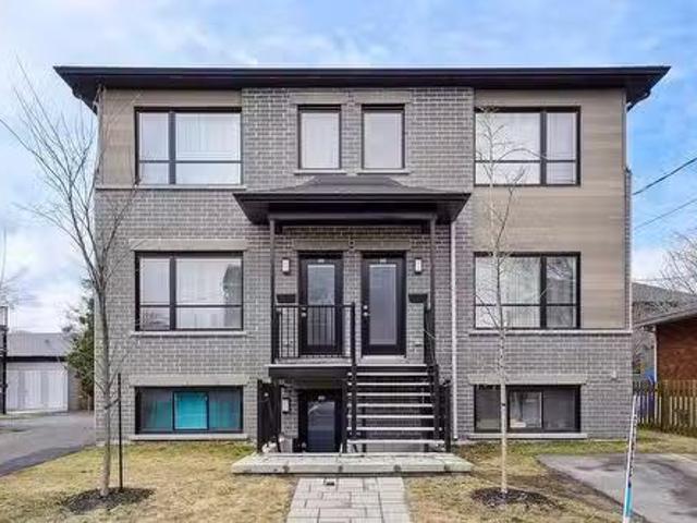Apartment for rent in Longueuil, Quebec