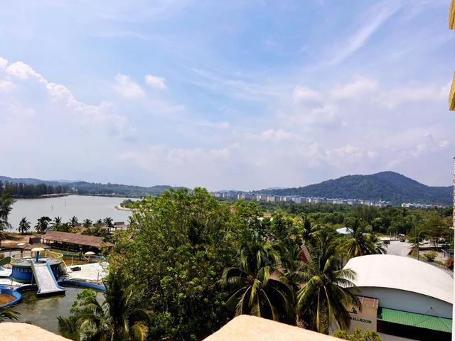 Serviced Residence for sale in Perak, Tldm Lumut
