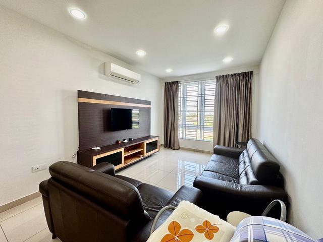Condominium for sale in Malaka