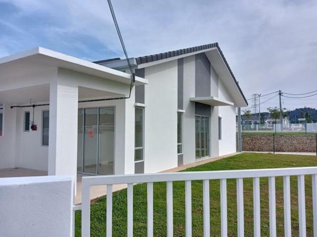 Terraced House for sale in Sendayan Village, Negeri Sembilan