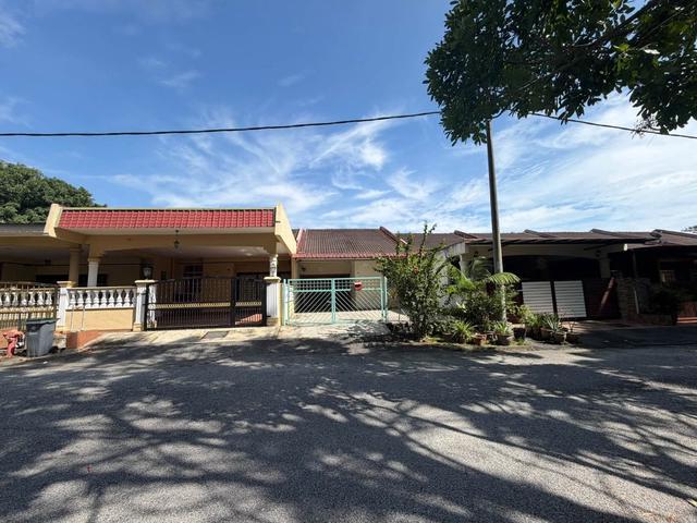 Terraced House for sale in Sendayan Village, Negeri Sembilan
